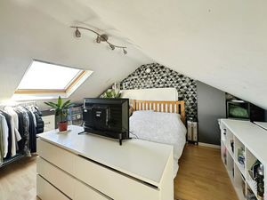 Photo 28- click for photo gallery